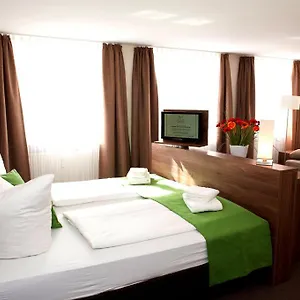 hotel-adler-eichstatt.com-bavaria.com/